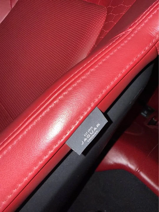 2021 Jaguar F-Pace - Image 6 of 11