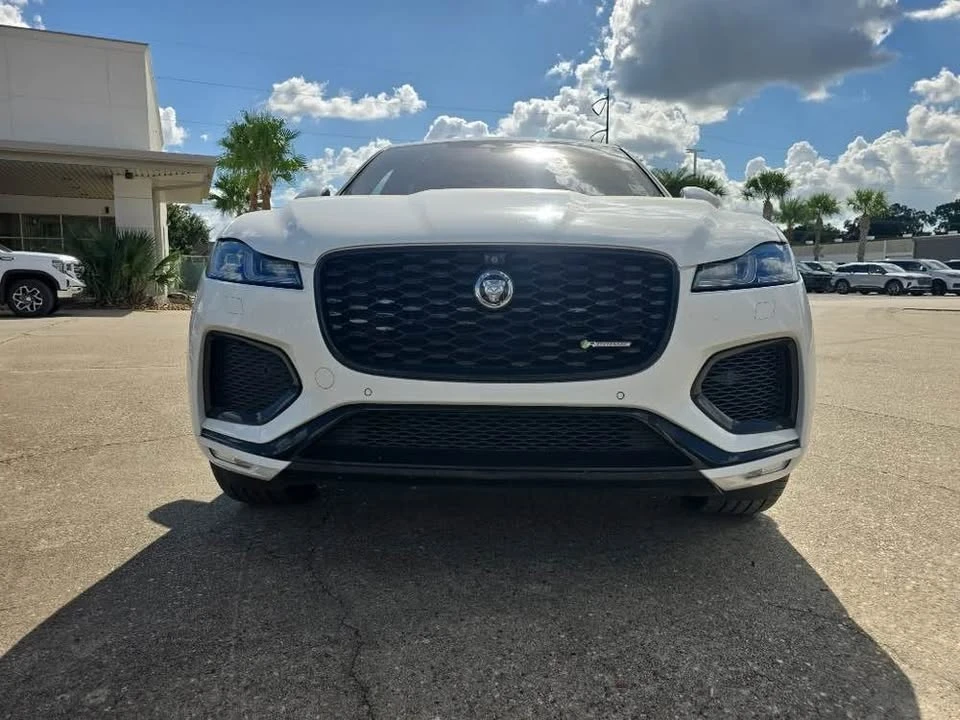 2021 Jaguar F-Pace - Image 5 of 17