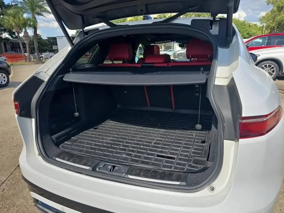 2021 Jaguar F-Pace - Image 17 of 17