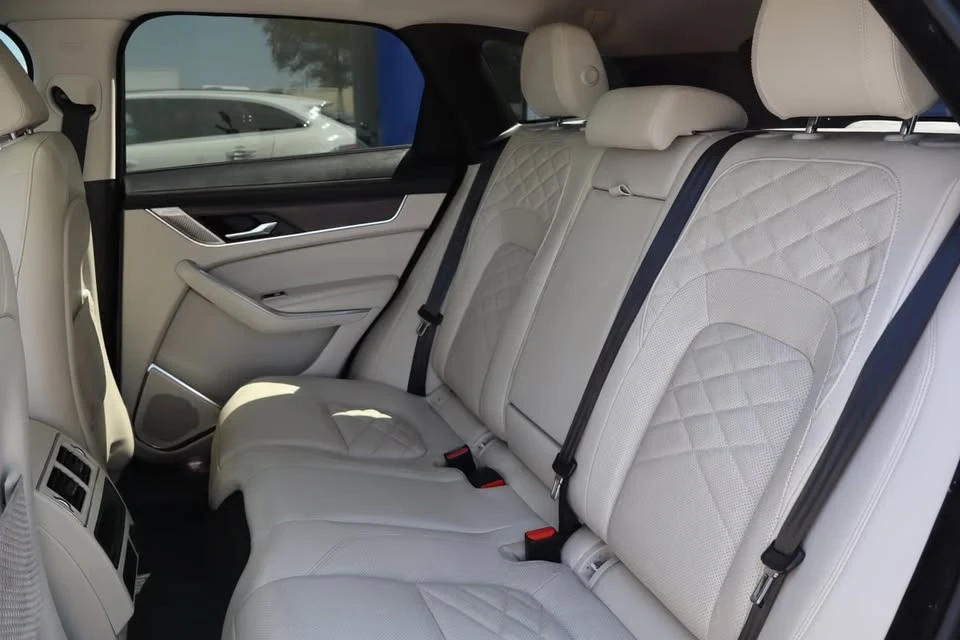 2021 Jaguar F-Pace - Image 10 of 20