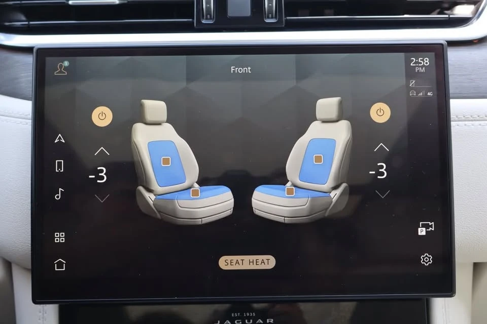 2021 Jaguar F-Pace - Image 18 of 20