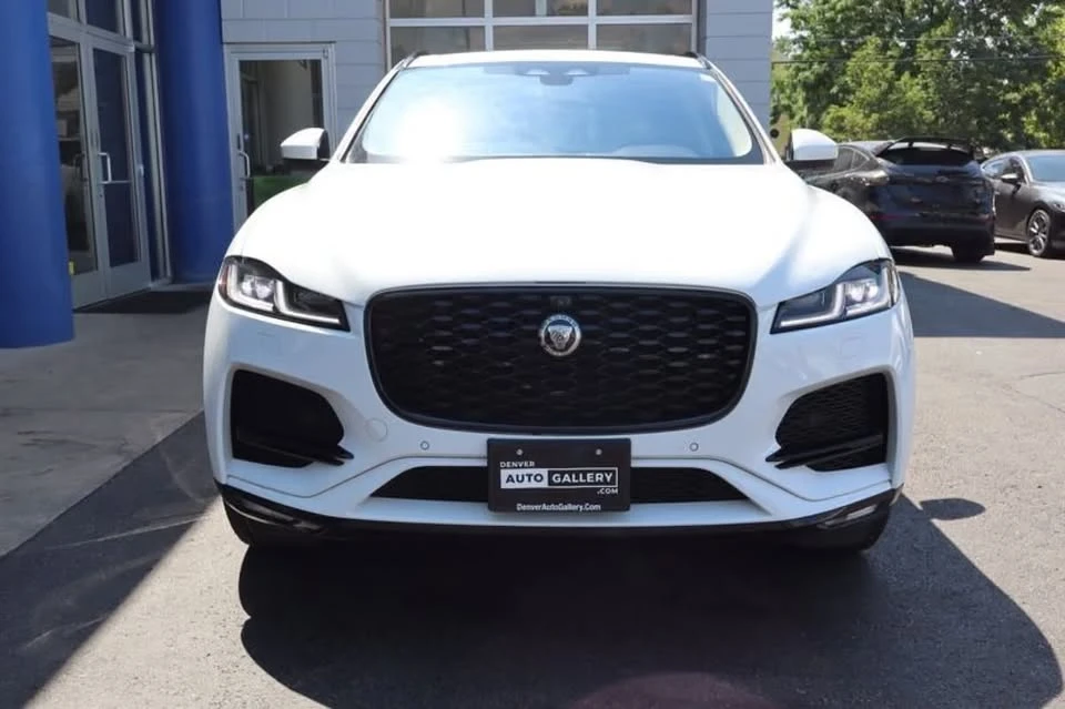 2021 Jaguar F-Pace - Image 7 of 20