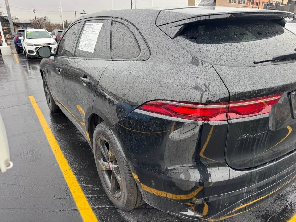 2021 Jaguar F-Pace SVR - Image 6 of 12