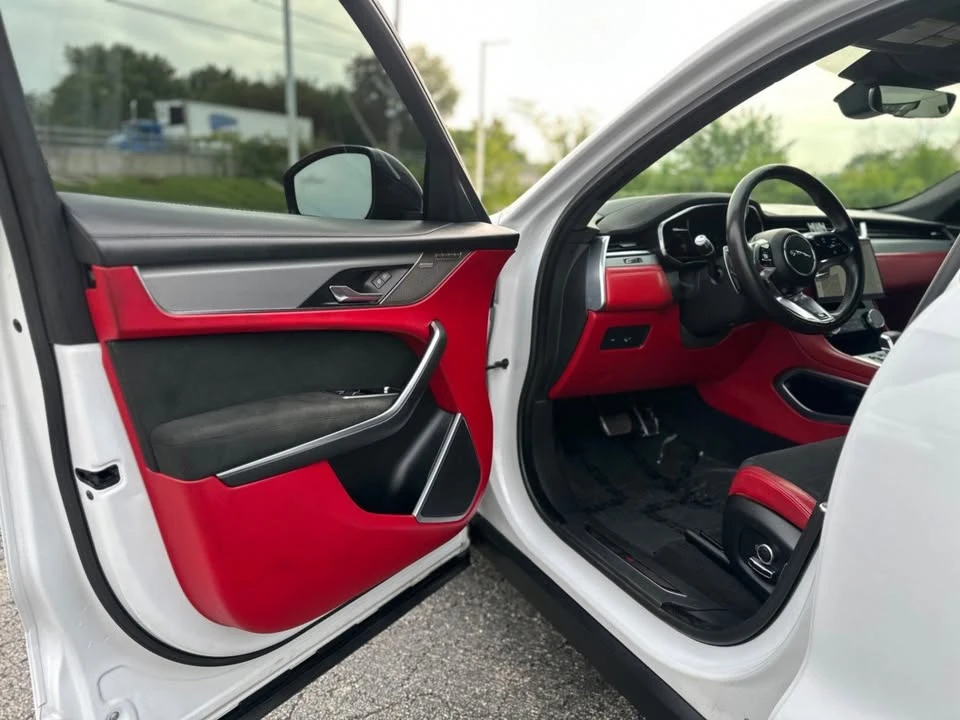 2021 Jaguar F-Pace SVR - Image 16 of 20