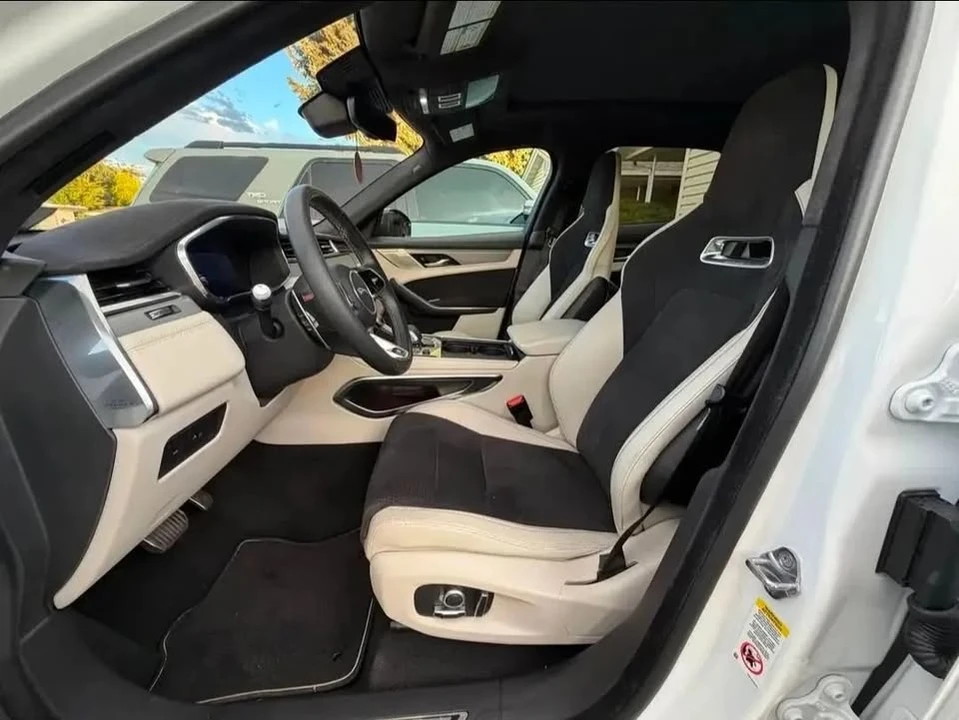 2021 Jaguar F-Pace SVR - Image 2 of 11
