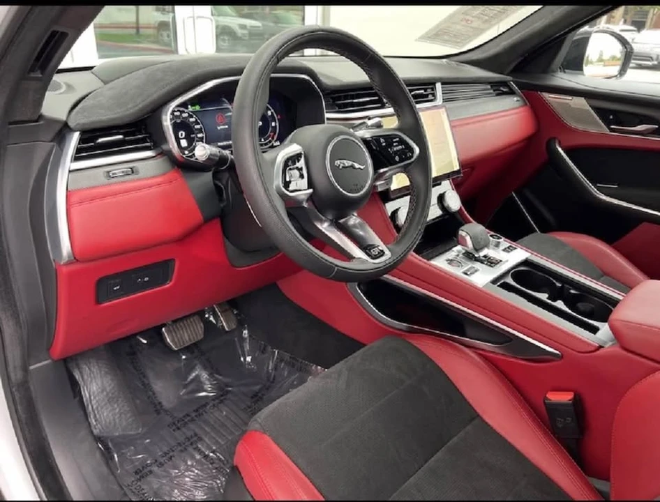 2021 Jaguar F-Pace SVR - Image 7 of 17