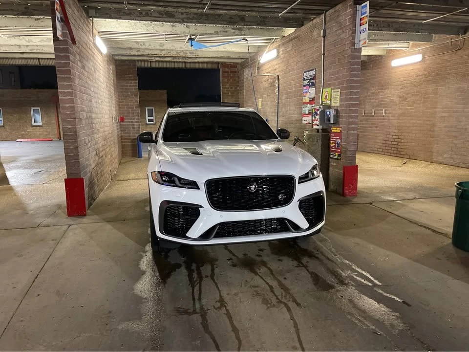 2021 Jaguar F-Pace SVR - Image 2 of 17