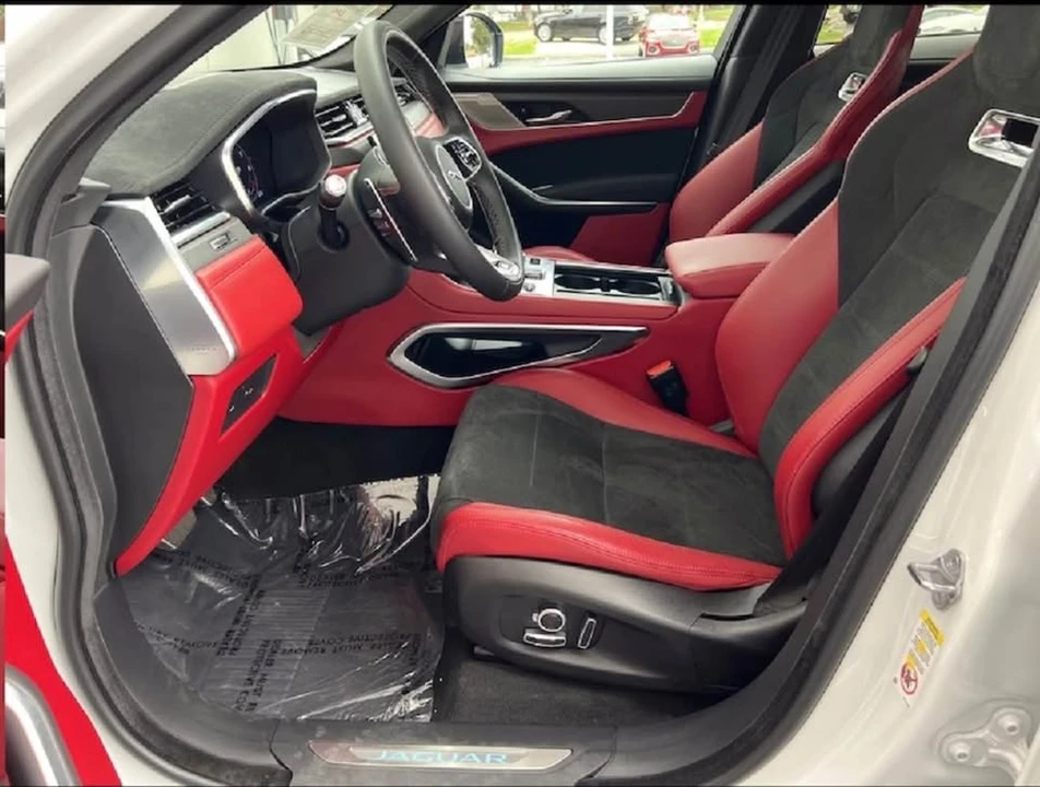 2021 Jaguar F-Pace SVR - Image 8 of 17