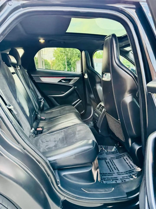 2021 Jaguar F-Pace SVR - Image 16 of 20