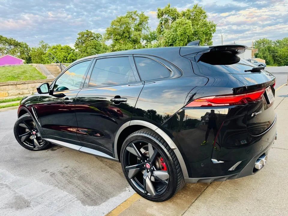 2021 Jaguar F-Pace SVR - Image 3 of 20