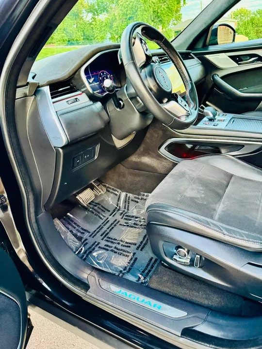 2021 Jaguar F-Pace SVR - Image 18 of 20