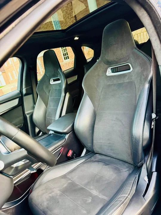2021 Jaguar F-Pace SVR - Image 15 of 20