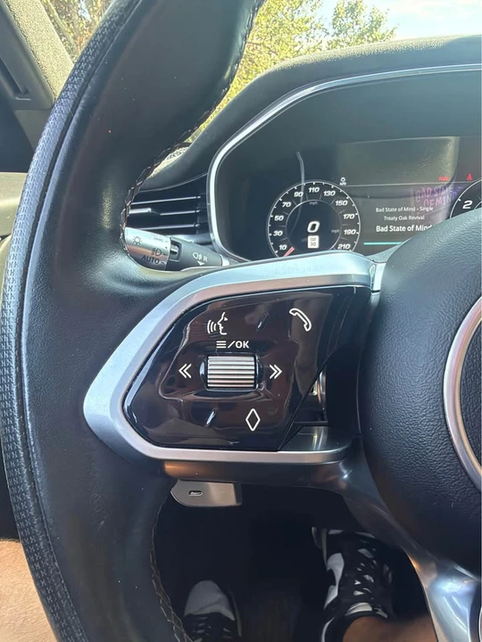 2021 Jaguar F-Pace SVR - Image 13 of 15