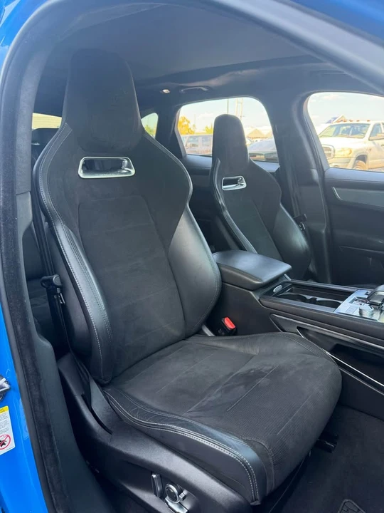 2021 Jaguar F-Pace SVR - Image 8 of 15