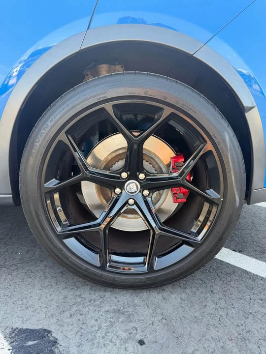 2021 Jaguar F-Pace SVR - Image 7 of 15
