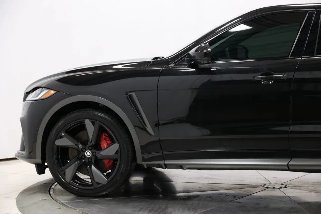 2021 Jaguar F-Pace SVR - Image 7 of 12
