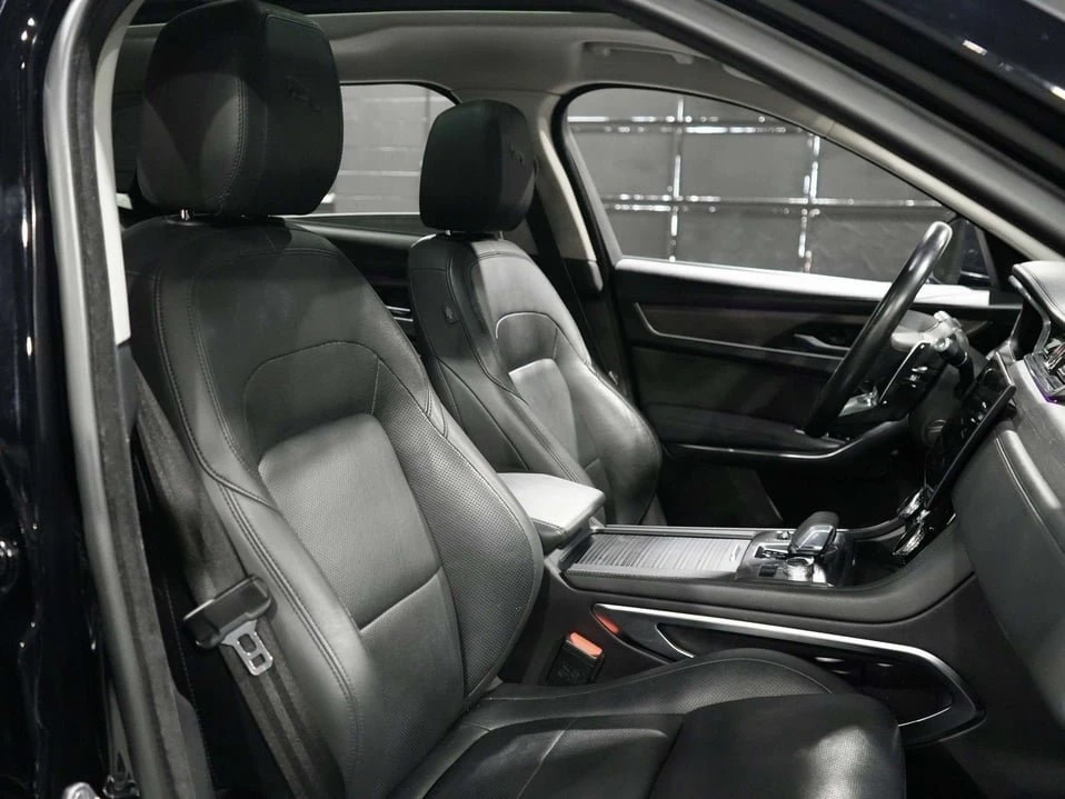 2021 Jaguar F-Pace - Image 12 of 20
