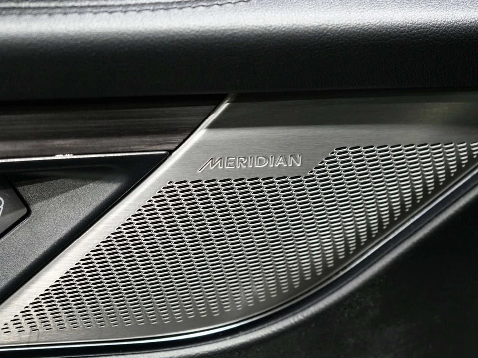 2021 Jaguar F-Pace - Image 19 of 20