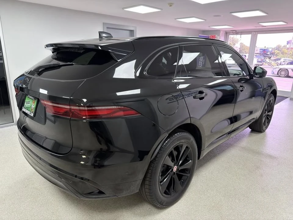 2021 Jaguar F-Pace - Image 3 of 20