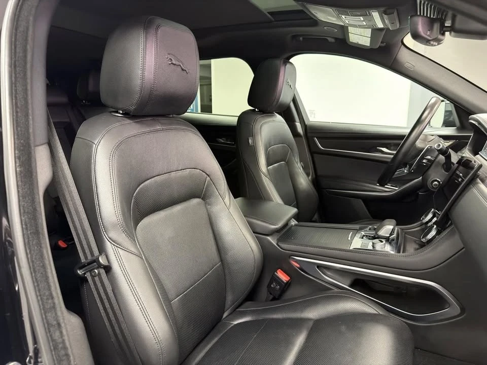 2021 Jaguar F-Pace - Image 12 of 20