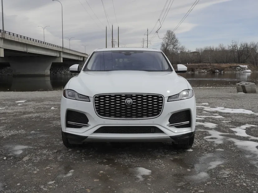 2021 Jaguar F-Pace - Image 2 of 17
