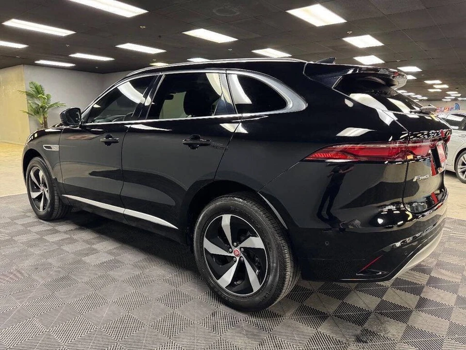 2021 Jaguar F-Pace - Image 12 of 21