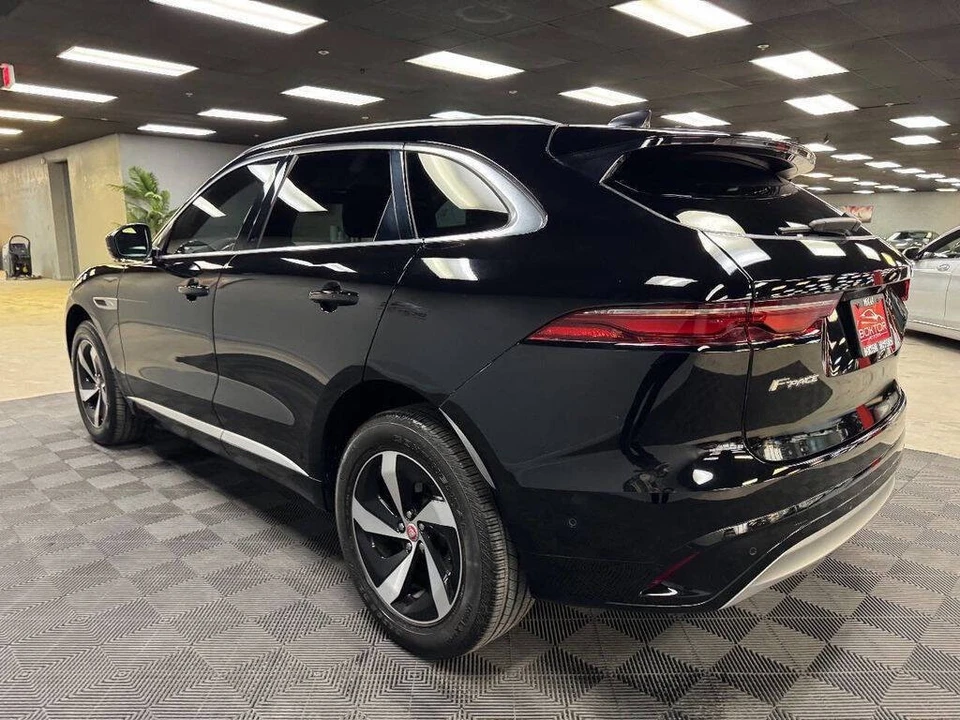 2021 Jaguar F-Pace - Image 13 of 21