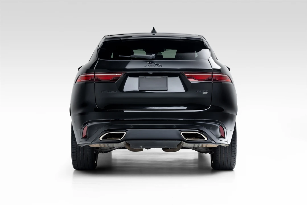 2021 Jaguar F-Pace - Image 11 of 31