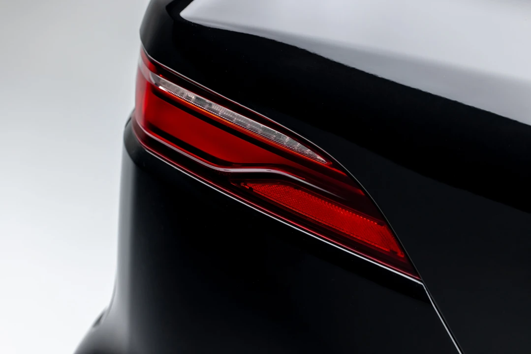 2021 Jaguar F-Pace - Image 28 of 31