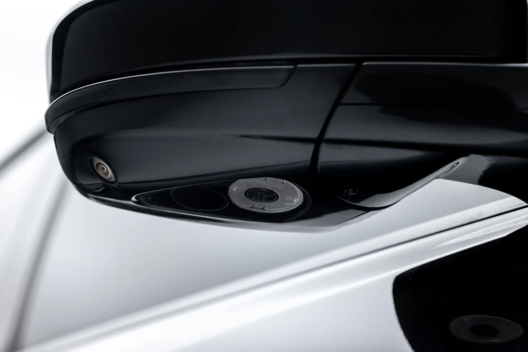 2021 Jaguar F-Pace - Image 23 of 31