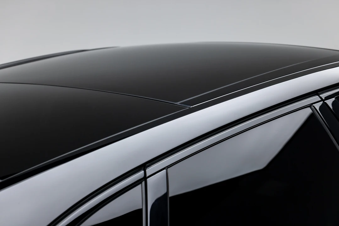 2021 Jaguar F-Pace - Image 26 of 31