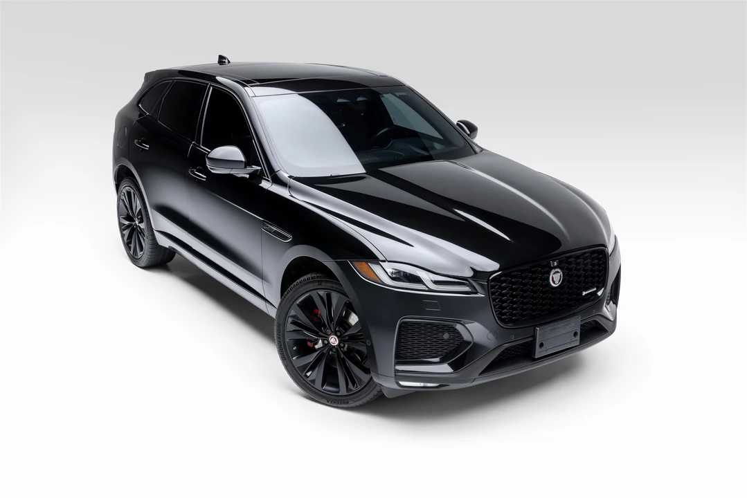 2021 Jaguar F-Pace - Image 5 of 31