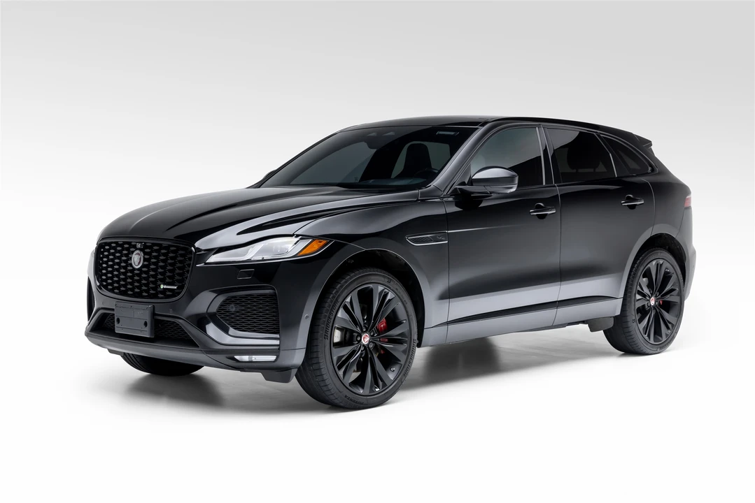 2021 Jaguar F-Pace - Image 2 of 31