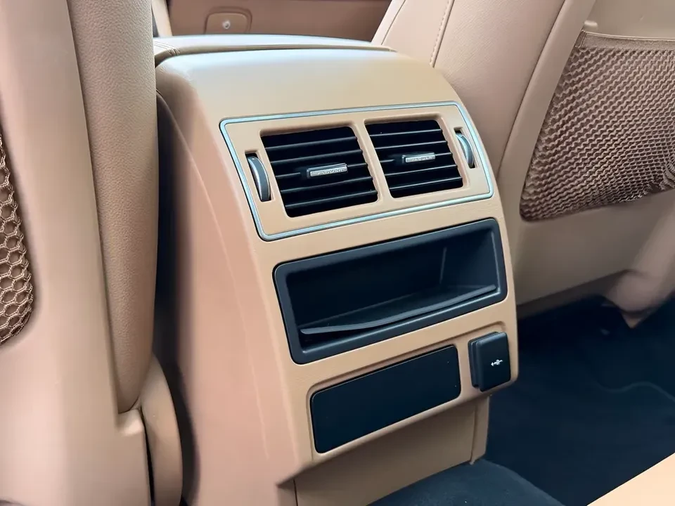 2021 Jaguar F-Pace - Image 19 of 20