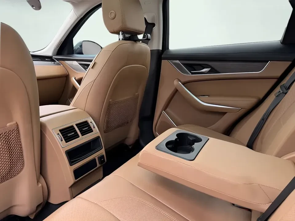 2021 Jaguar F-Pace - Image 18 of 20