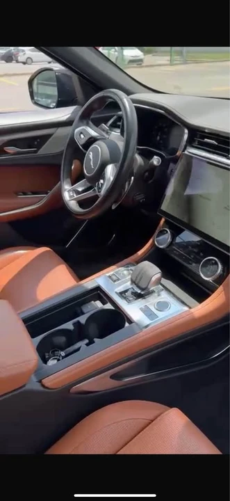 2021 Jaguar F-Pace - Image 3 of 3