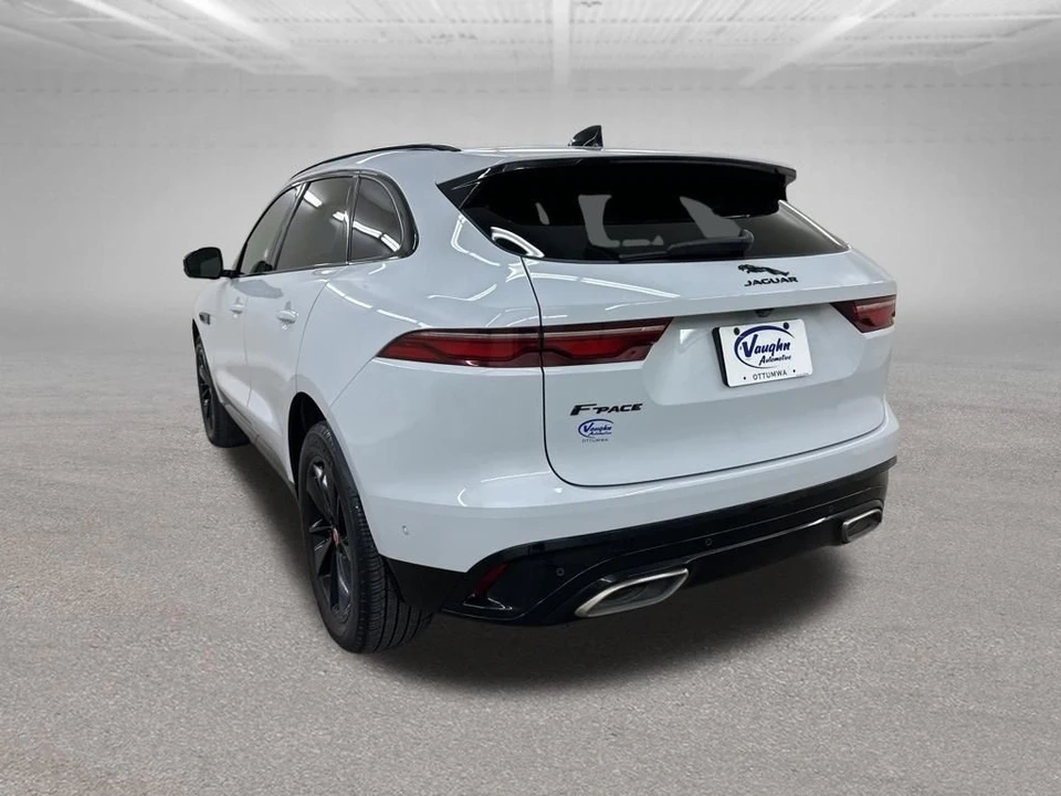 2021 Jaguar F-Pace - Image 9 of 12