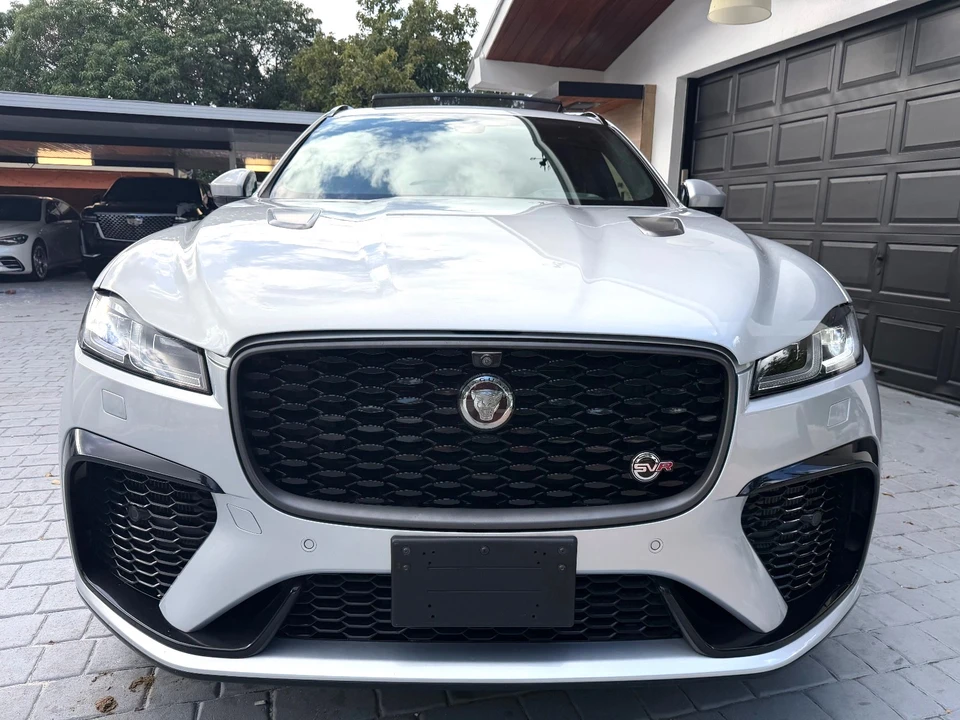 2021 Jaguar F-Pace SVR - Image 6 of 21