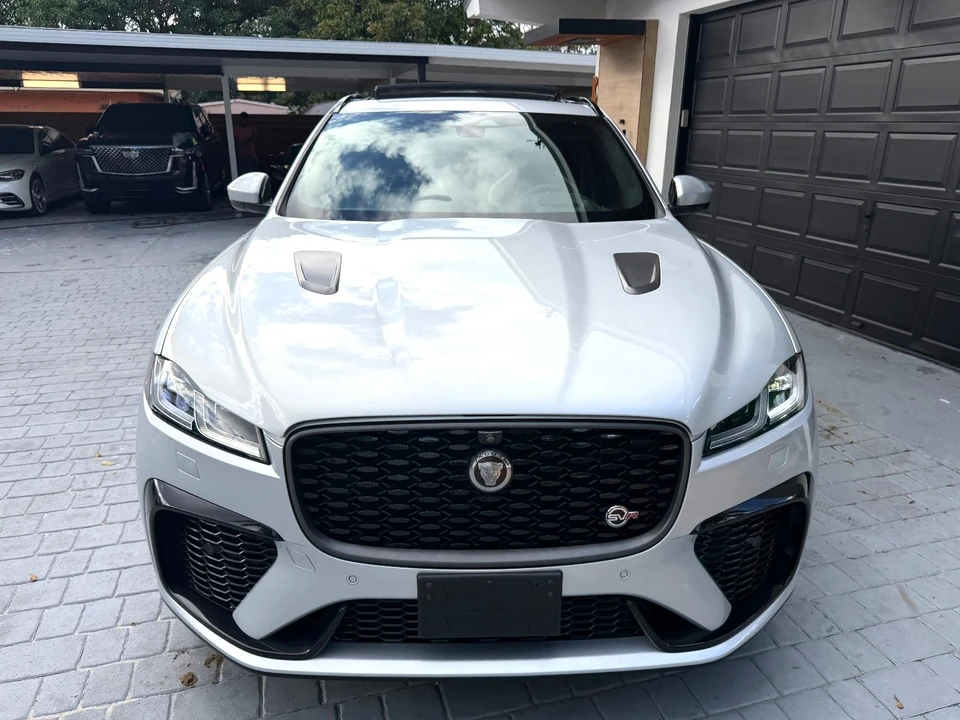 2021 Jaguar F-Pace SVR - Image 5 of 21
