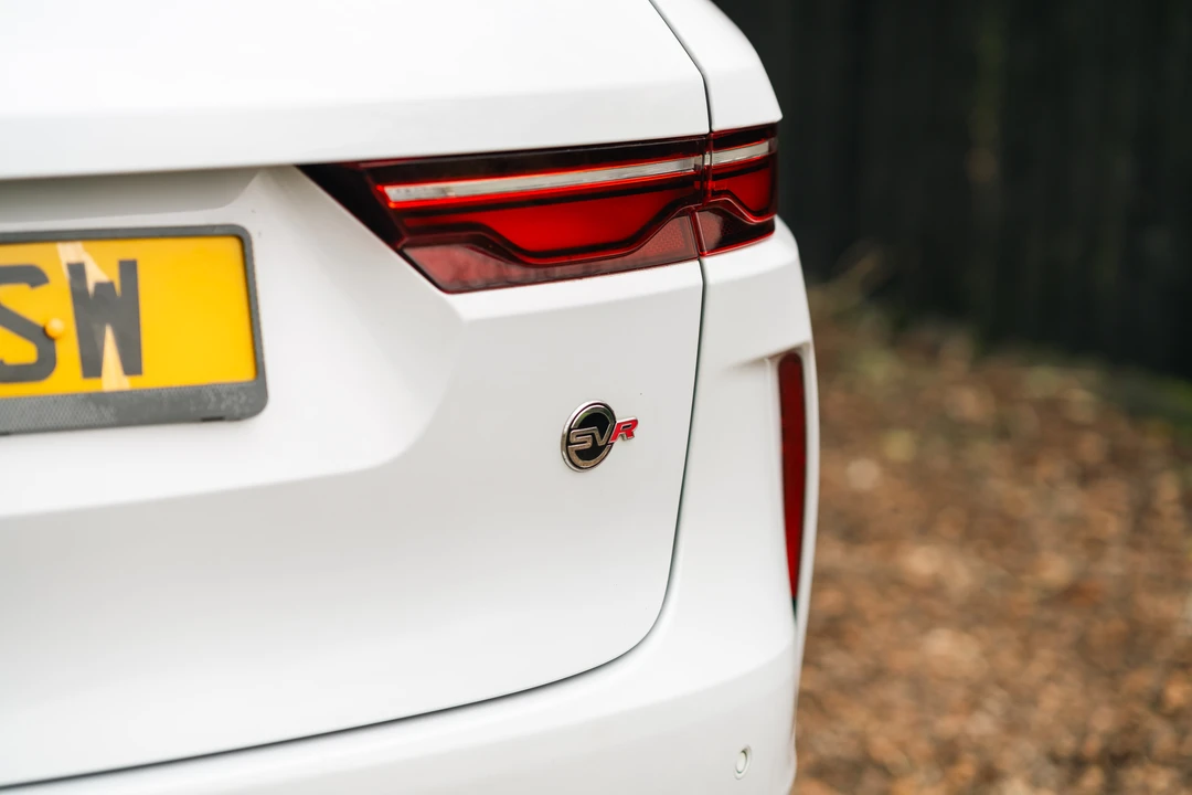 2021 Jaguar F-Pace SVR - Image 26 of 31