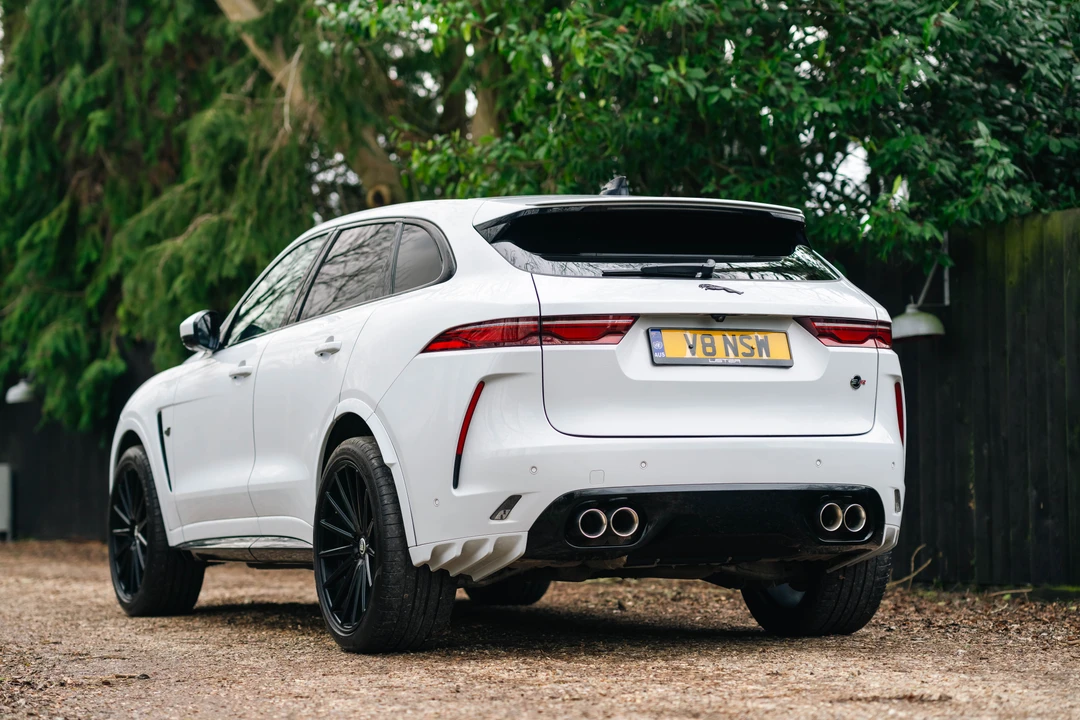 2021 Jaguar F-Pace SVR - Image 5 of 31