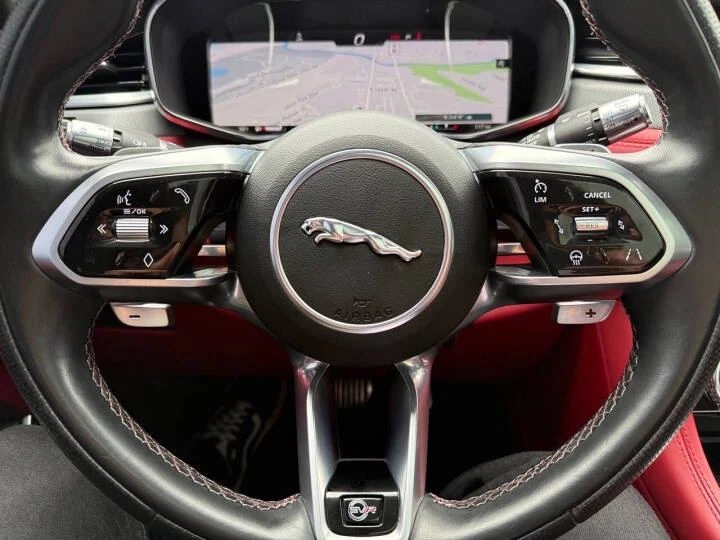 2021 Jaguar F-Pace SVR - Image 19 of 20