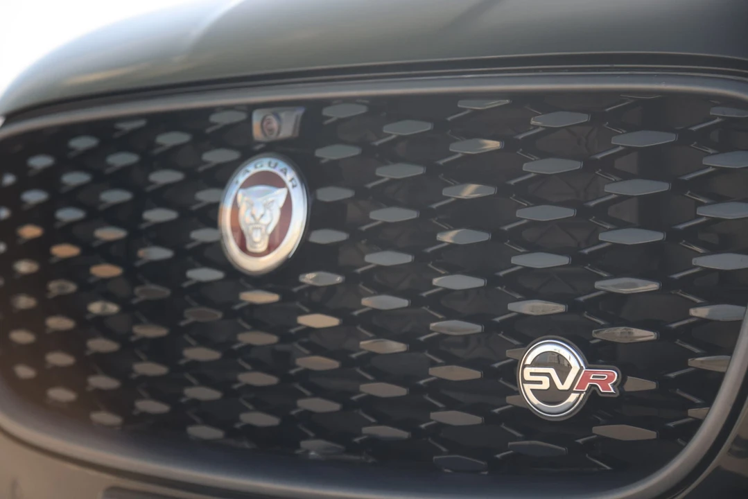 2021 Jaguar F-Pace SVR - Image 20 of 31