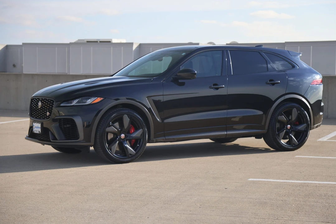 2021 Jaguar F-Pace SVR - Image 2 of 31