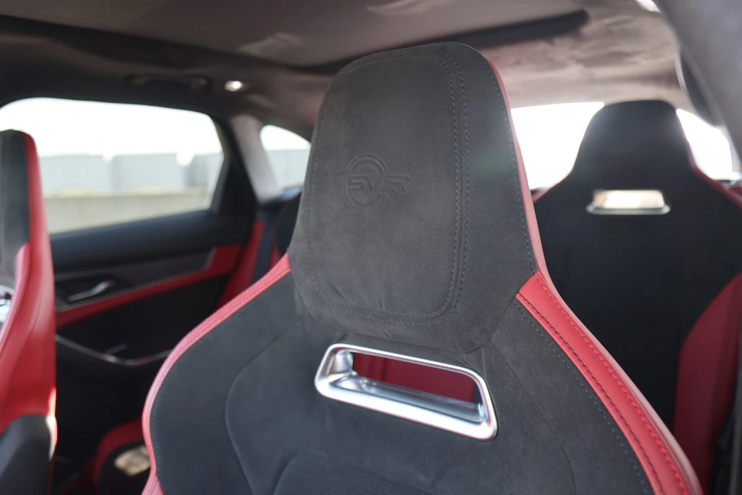 2021 Jaguar F-Pace SVR - Image 30 of 31