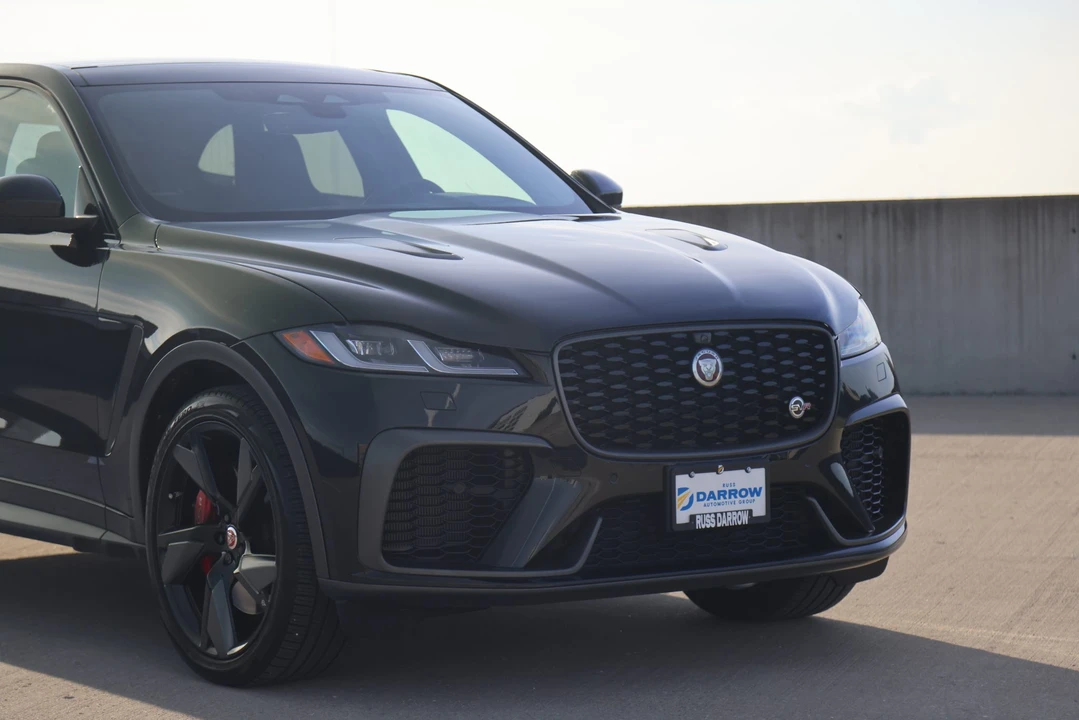2021 Jaguar F-Pace SVR - Image 18 of 31