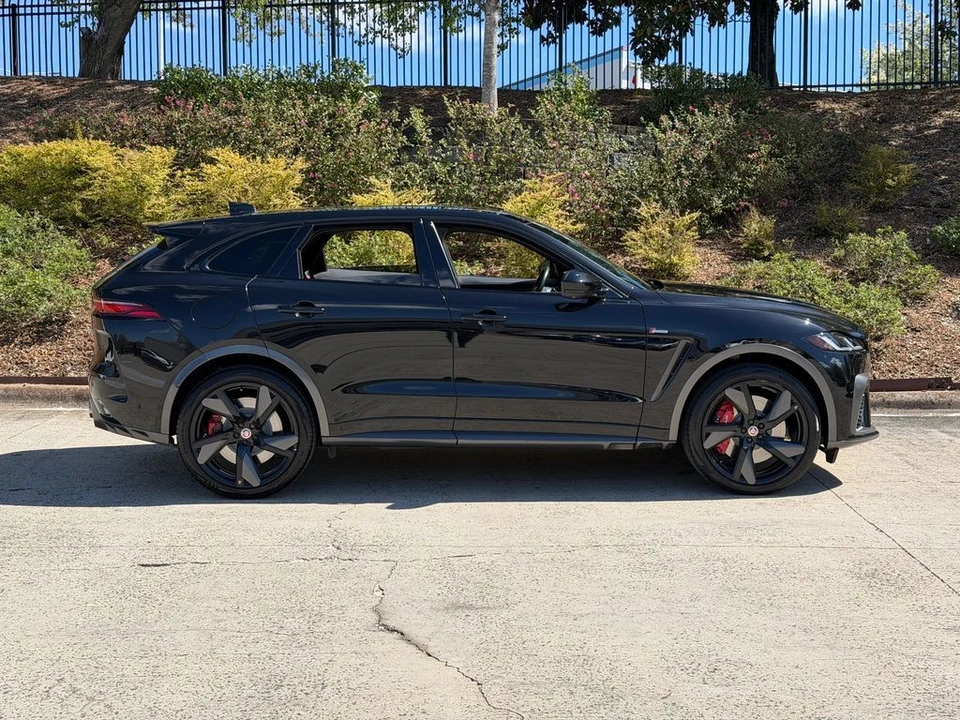 2021 Jaguar F-Pace SVR - Image 3 of 21