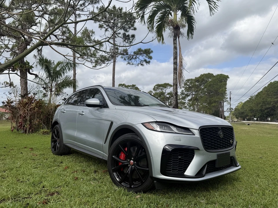 2021 Jaguar F-Pace SVR - Image 2 of 21