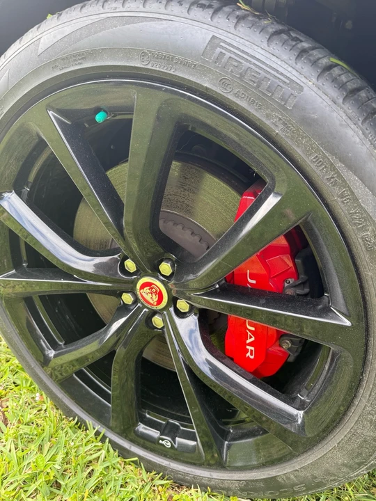 2021 Jaguar F-Pace SVR - Image 16 of 21