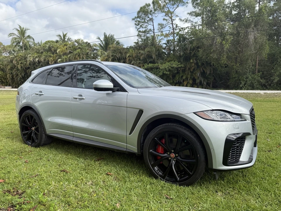2021 Jaguar F-Pace SVR - Image 9 of 21